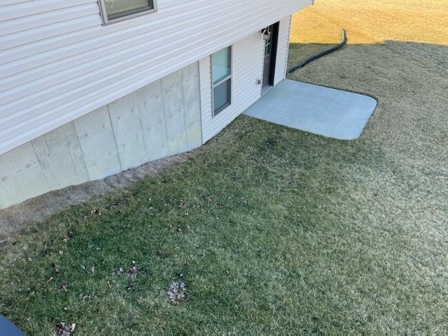 Building Photo - 177 Lake Tucci Cir