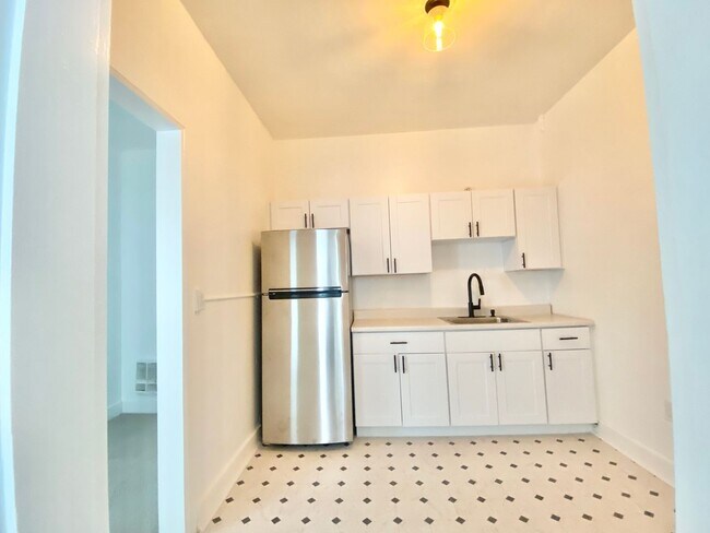 Interior Photo - Buena Vista