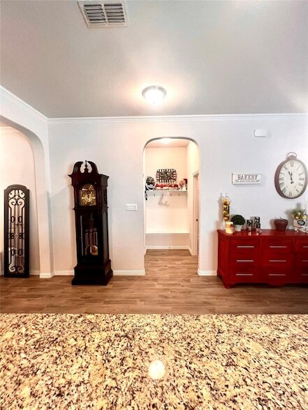 Building Photo - 2212 Moonsail Ln