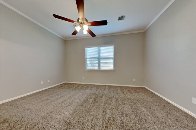 Building Photo - 10014 Kendahlwood Ln