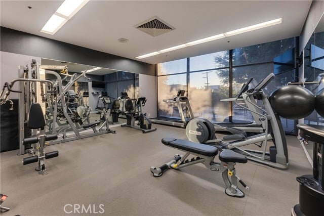 Building Photo - 10750 Wilshire Blvd