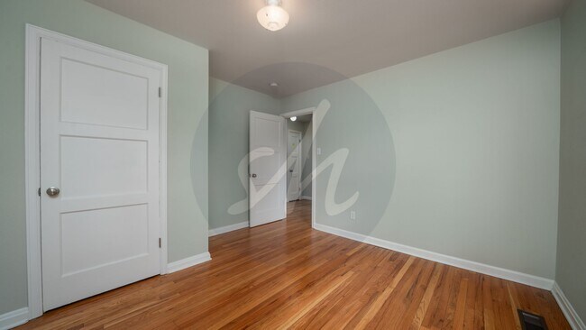 Building Photo - Immaculate rancher near Patty Jewett Neighborhood