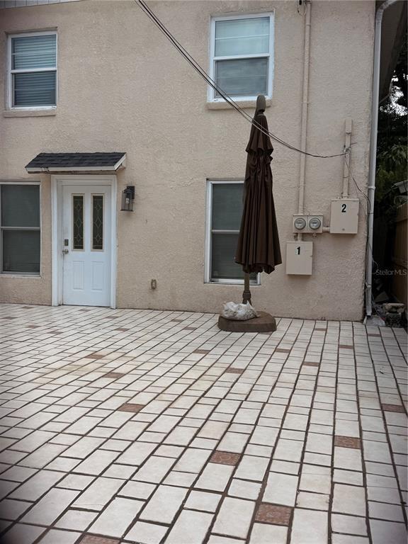 Building Photo - 1212 E Columbus Dr