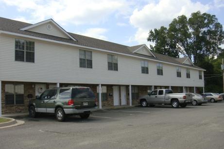 Primary Photo - 607 E Main St