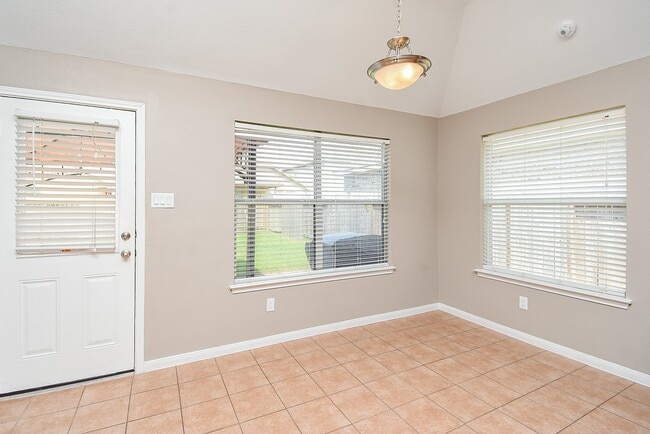 Building Photo - 13007 Northwood Glen Ln