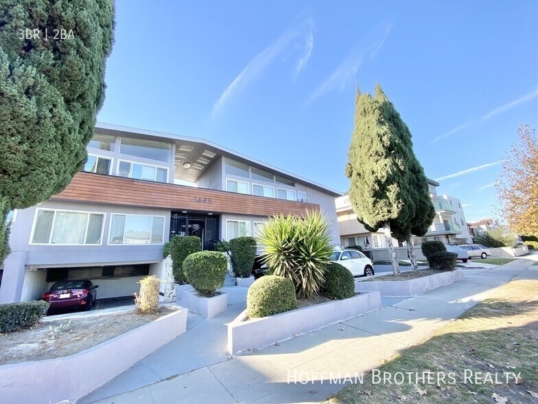 Building Photo - 1445 S Sherbourne Dr