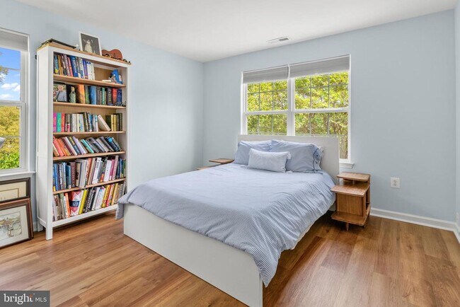 Building Photo - 1318 Bay Ridge Ave
