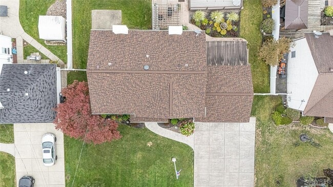 Building Photo - 2507 Cayuga St
