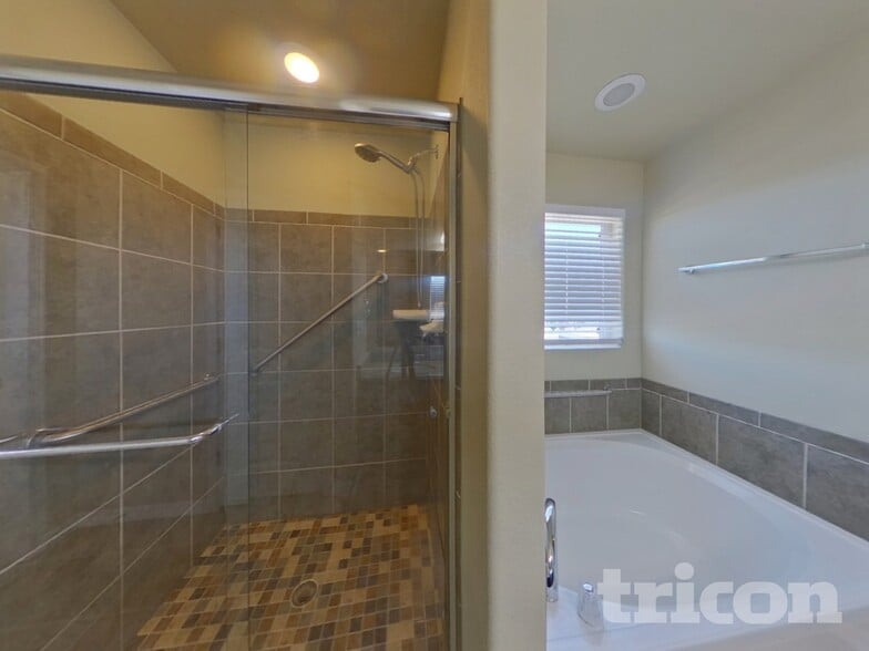 Building Photo - 8357 Needle Drop Ct