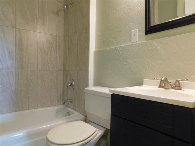 Building Photo - 119 Bluebird Cir