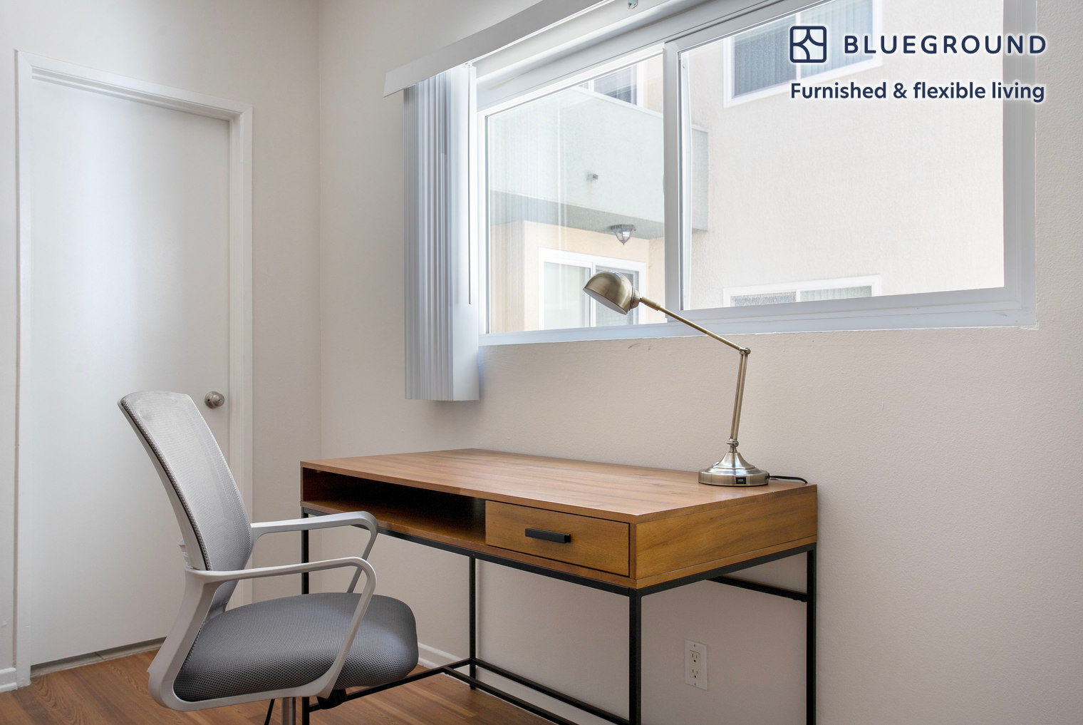 Building Photo - 467 S Arnaz Dr