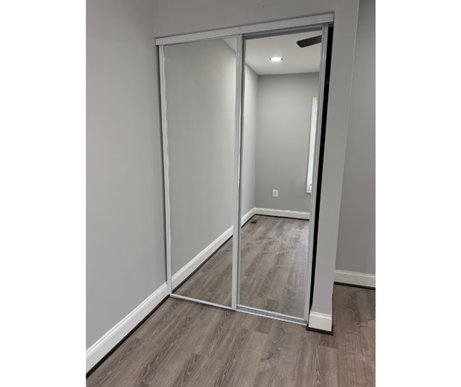 Building Photo - 1106 N Lakewood-BA AVAILABLE $750 W/BATH BA