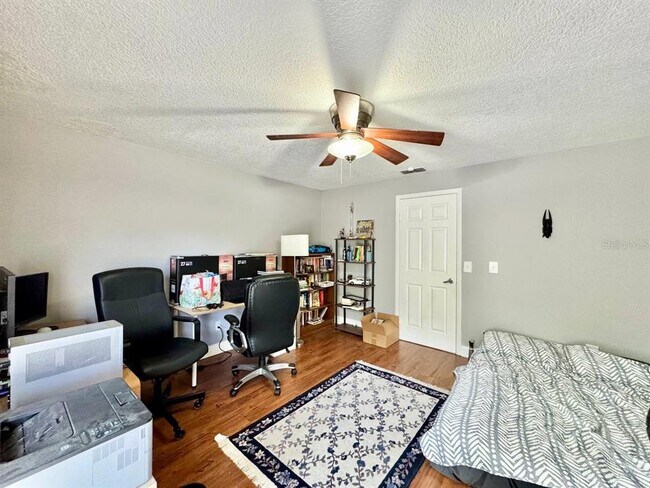 Building Photo - 5216 Tennis Ct Cir