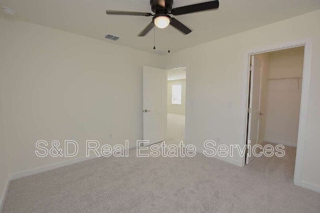 Building Photo - 3183 Cup Dr