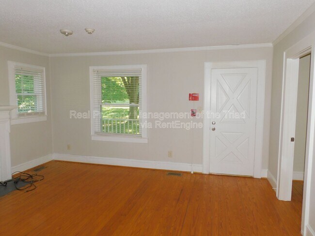 Building Photo - 4619 McKnight Mill Rd