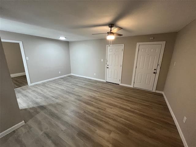 Building Photo - 6524 Treetop Ln