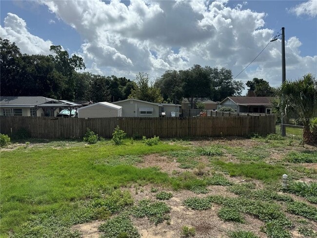 Building Photo - 107 N Galena Ave