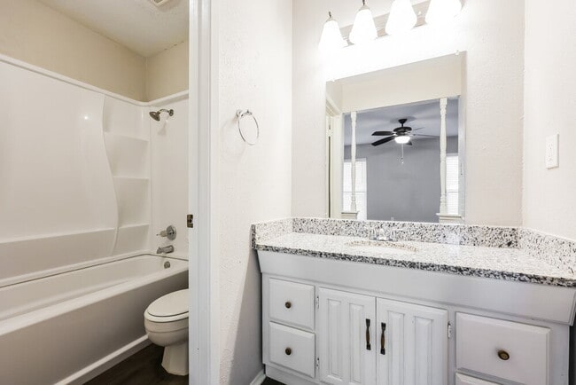 Building Photo - 4221 Sweetgum Way