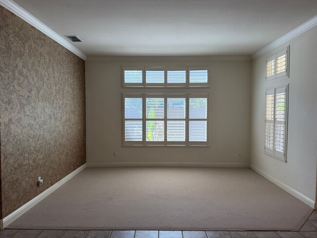Building Photo - 5160 Adamstowne Way