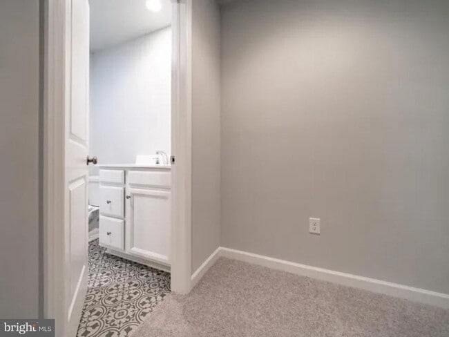 Building Photo - 3116 Detweiler Ln