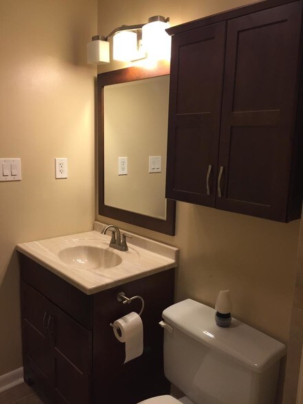 Building Photo - 175 Mill Pond Rd