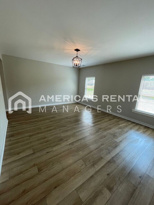 Building Photo - Home for Rent in Jasper, AL!!!  View with 48 Hours Notice!