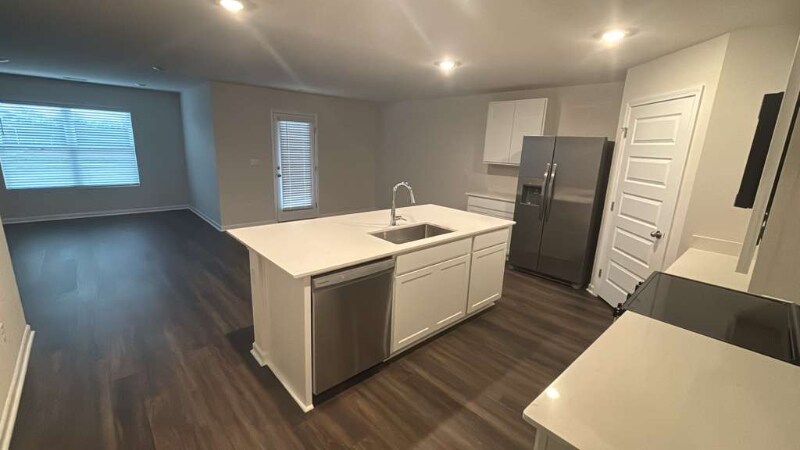 Building Photo - 119 Wellspring Rd