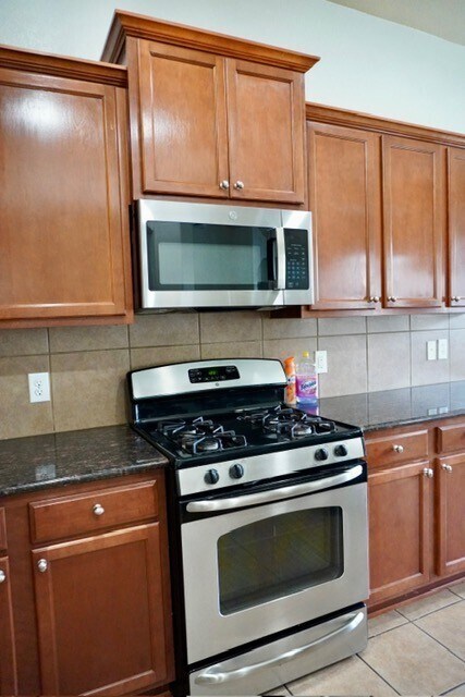 Building Photo - 20319 Little Wing Dr