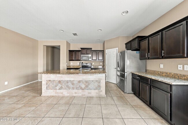 Building Photo - 25954 W Potter Dr