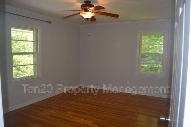 Building Photo - 1815 Marilon Dr