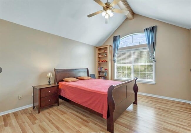 Building Photo - 4601 Valleybrook Cir