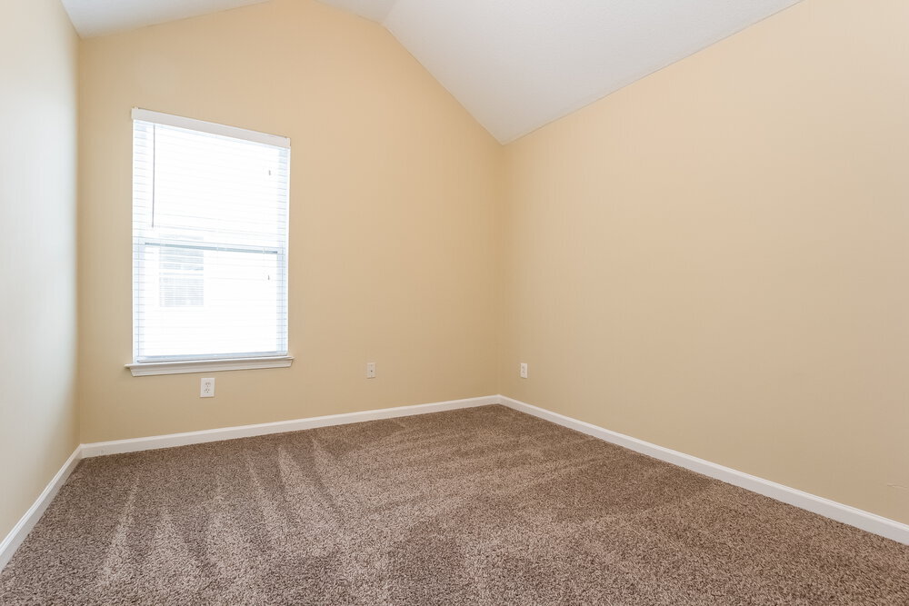 Building Photo - 3747 Rosebud Park Dr