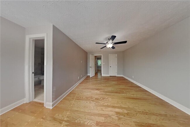 Building Photo - 4970 Turtle Rock Dr