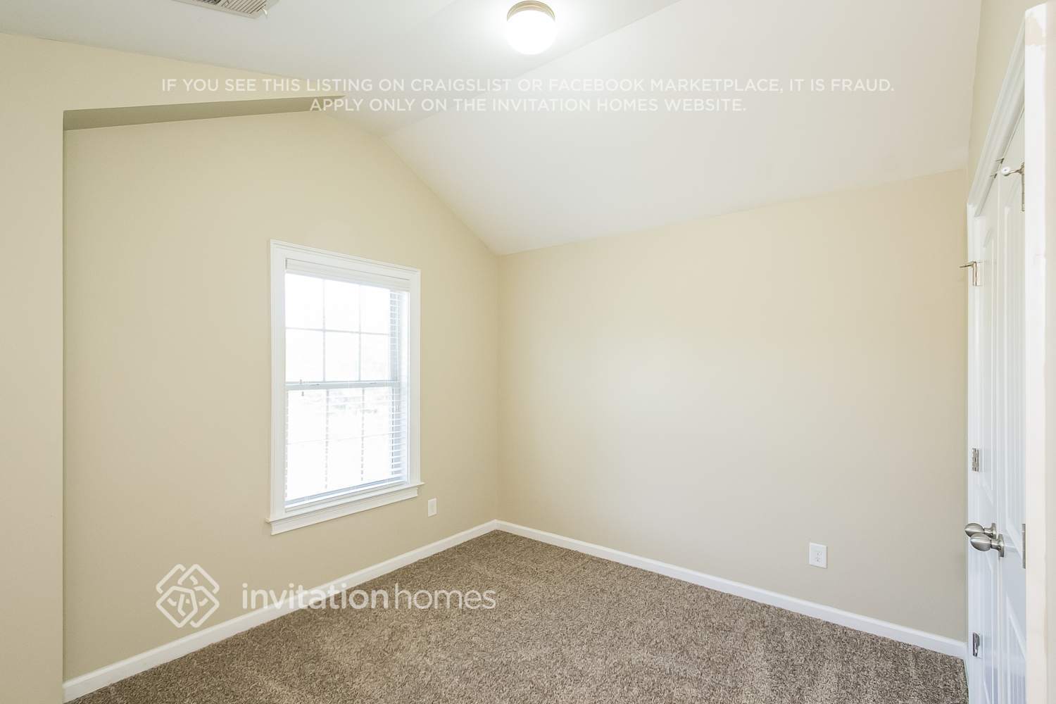 Building Photo - 6368 Flat Rock Ln