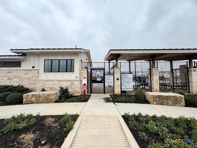 Building Photo - 132 Ragnar Dr