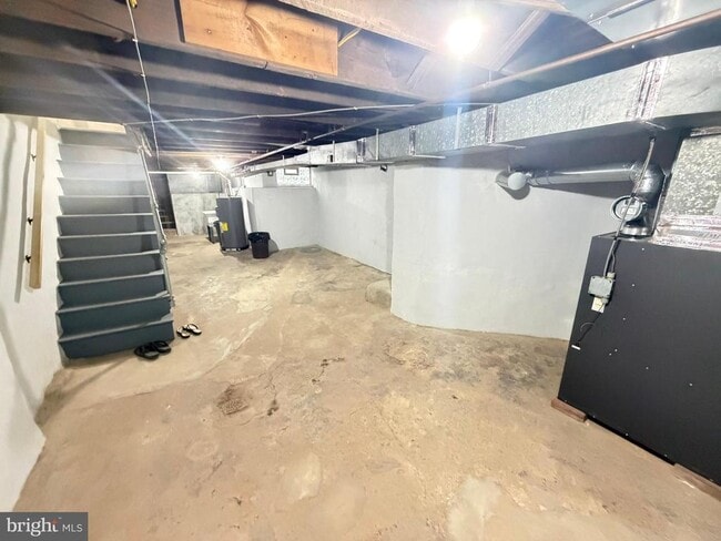 Building Photo - 1535 Willow St