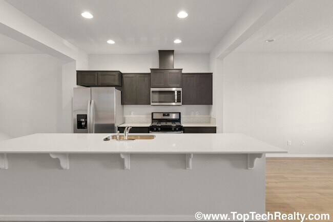 Building Photo - Beatiful New Construction Townhome In North Bethany, 3BR! Great Location, A+Schools!