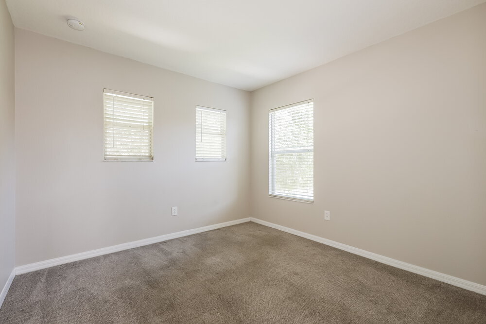 Building Photo - 9540 Simeon Dr
