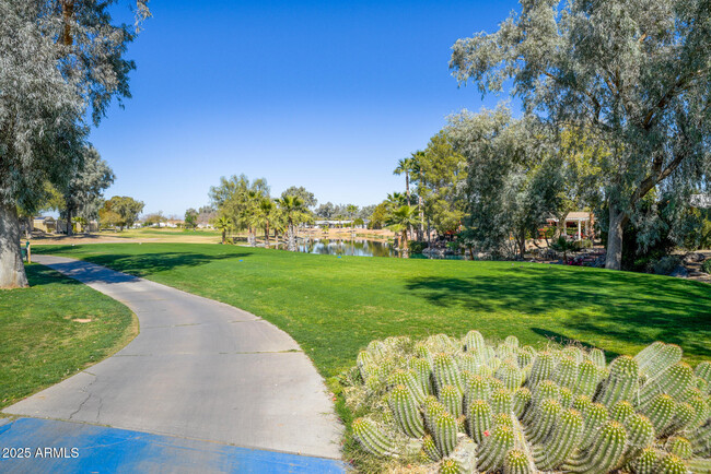 Building Photo - 11201 N El Mirage Rd