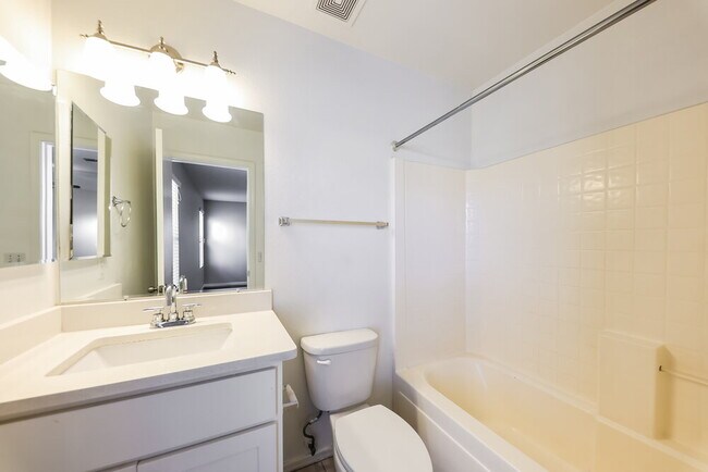 Building Photo - 15830 W Gelding Dr