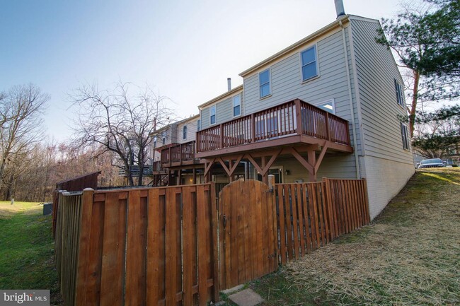 Building Photo - 10707 Gideon Ct
