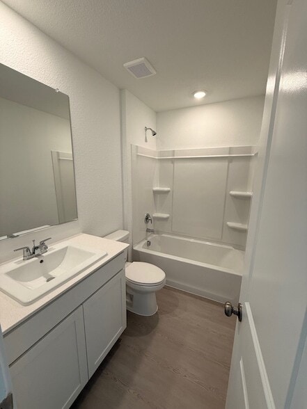 Building Photo - 12125 Steeplechase Dr