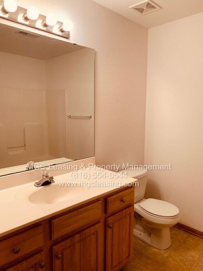 Building Photo - Peaceful Living in Pleasant Hill – Availab...