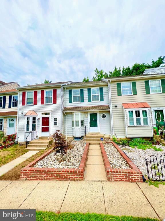 Building Photo - 5504 Woodlawn Manor Ct