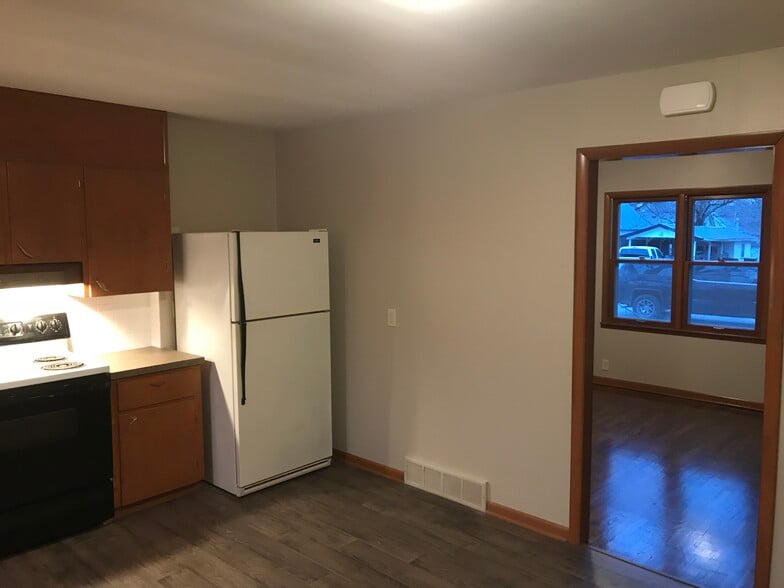 Building Photo - 611 N Kentucky Ave