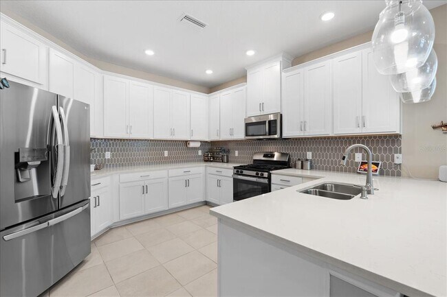 Building Photo - 6326 Grandview Hill Ct