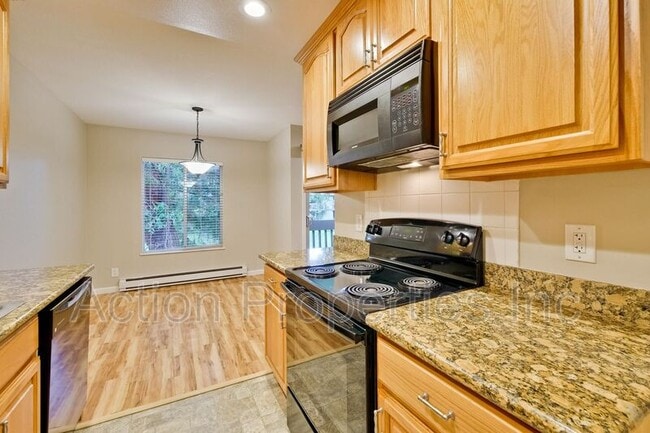 Building Photo - 505 Cypress Point Dr