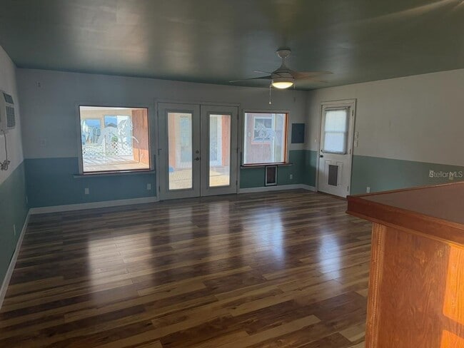 Building Photo - 11595 SE 129th Pl