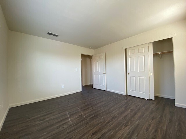 Building Photo - 3 Bedroom, 2.5 Bath, 1,505 sq. ft. home in...