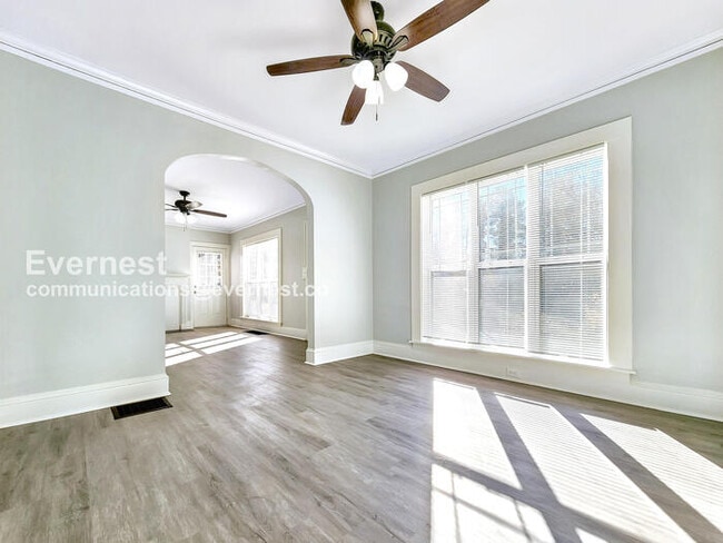 Building Photo - 1711 Westhaven Dr SW